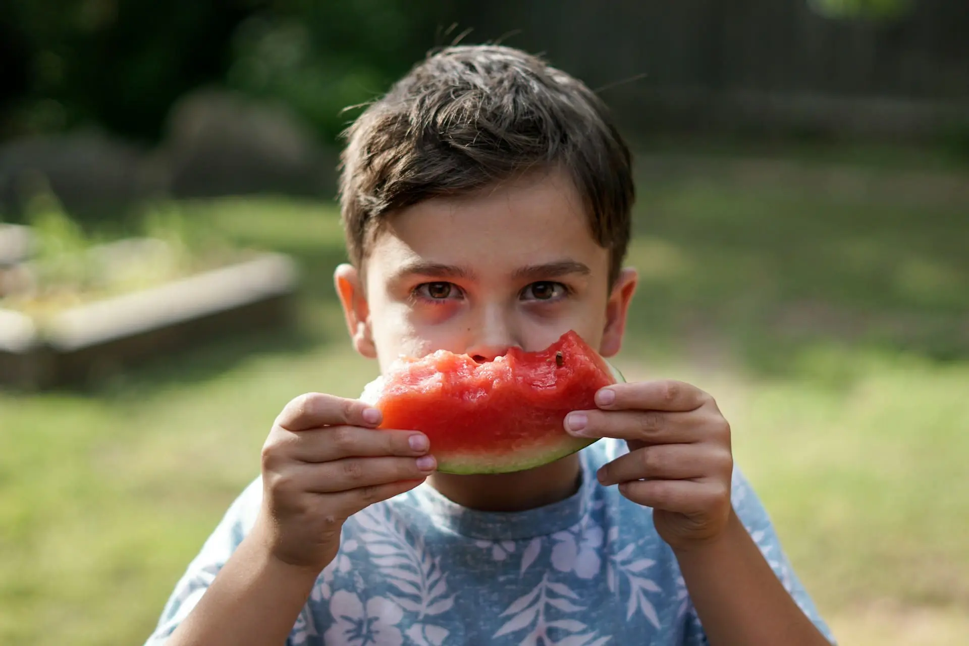 Fresh fruit is usually good for your teeth. But the high sugar content of dried fruit, juice, and smoothies can be bad for your teeth.